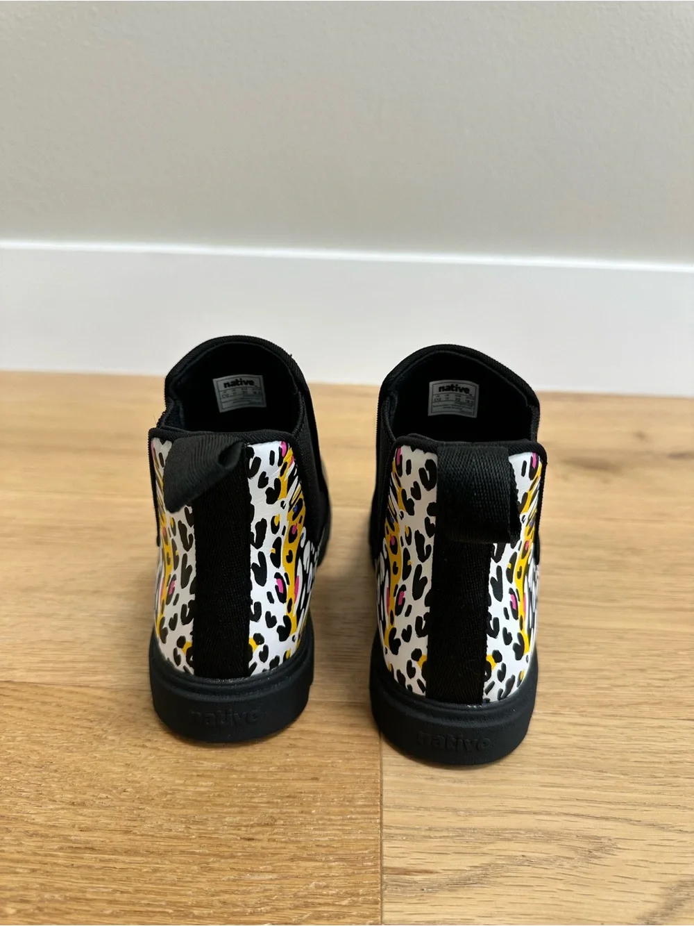 Native never worn